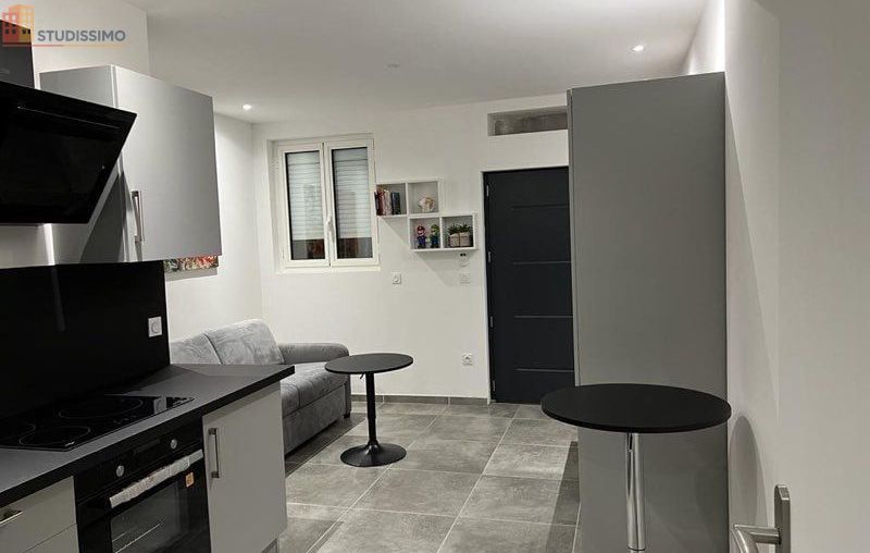 Studio 30m² Port-de-Bouc - Meublé, climatisé - Photo 2