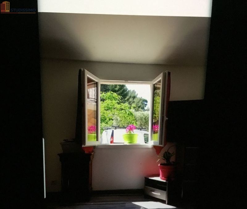 Studio meublé 23m² Marseille 11e - Meublé, proche commodités - Photo 2