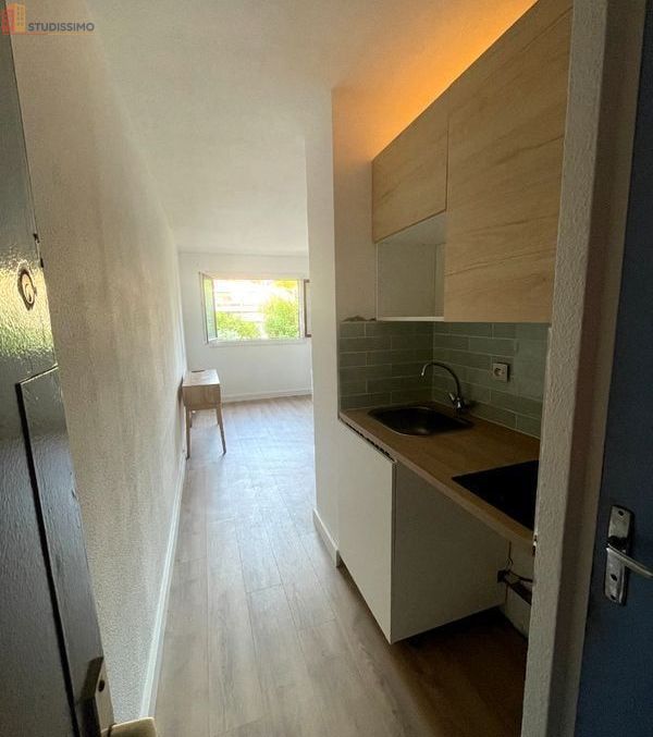 Studio meublé 18m² Aix-en-Provence 13090 - Rénové, lumineux - Photo 2