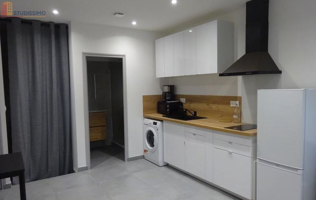 Studio meublé 25m² Martigues - Meublé, DPE C - Photo 2