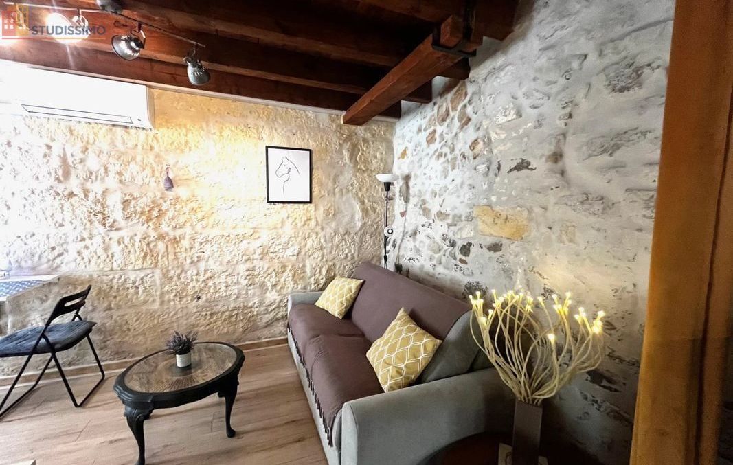 Studio 23m² Arles - Meublé, DPE C - Photo 2