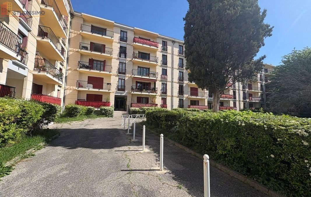 Studio meublé 29m² Aix-en-Provence - Meublé, DPE C - Photo 1