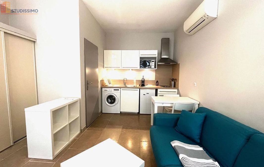 Studio meublé 18m² Arles centre - Meublé, proche commodités - Photo 6