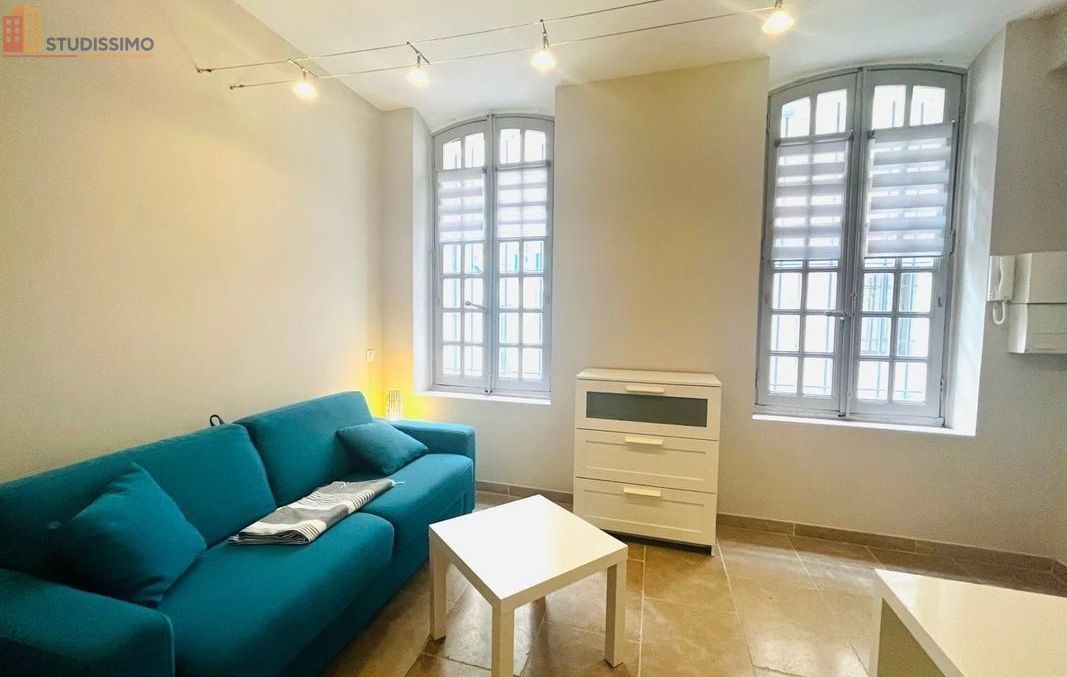Studio meublé 18m² Arles centre - Meublé, proche commodités - Photo 4