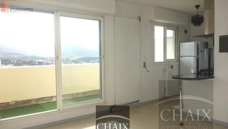 Studio 26m² Aubagne - Niveau élevé, belle luminosité - Photo 4