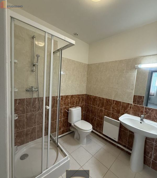 Studio 31m² Aubagne - Lumineux, 2ème étage - Photo 4