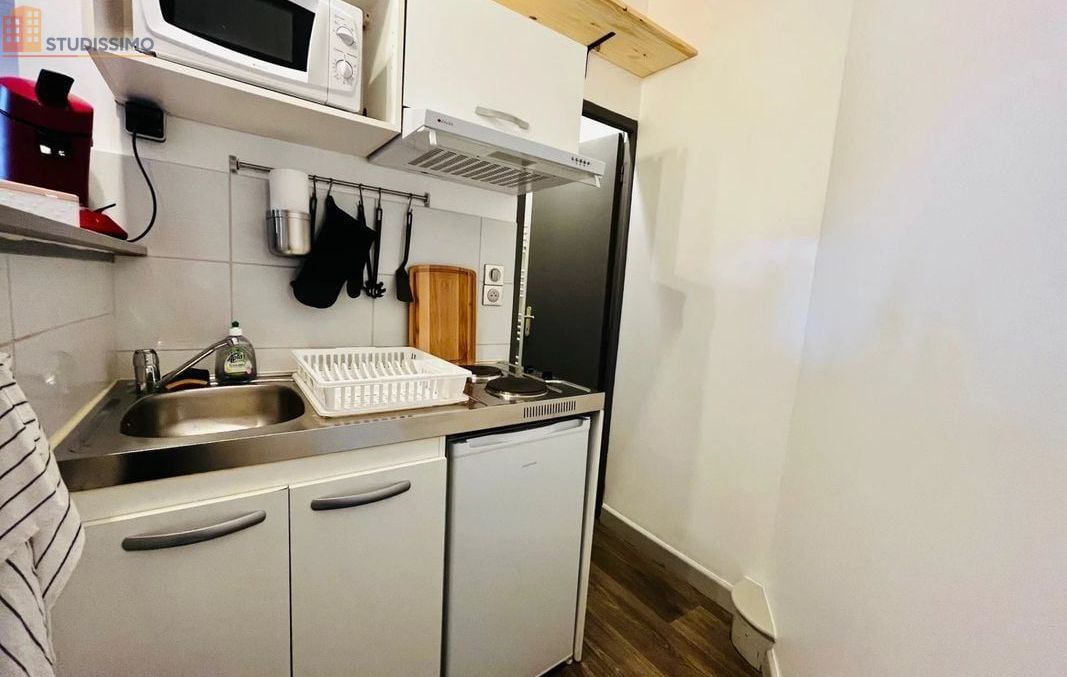 Studio meublé 25m² Arles - Meublé, DPE D - Photo 4
