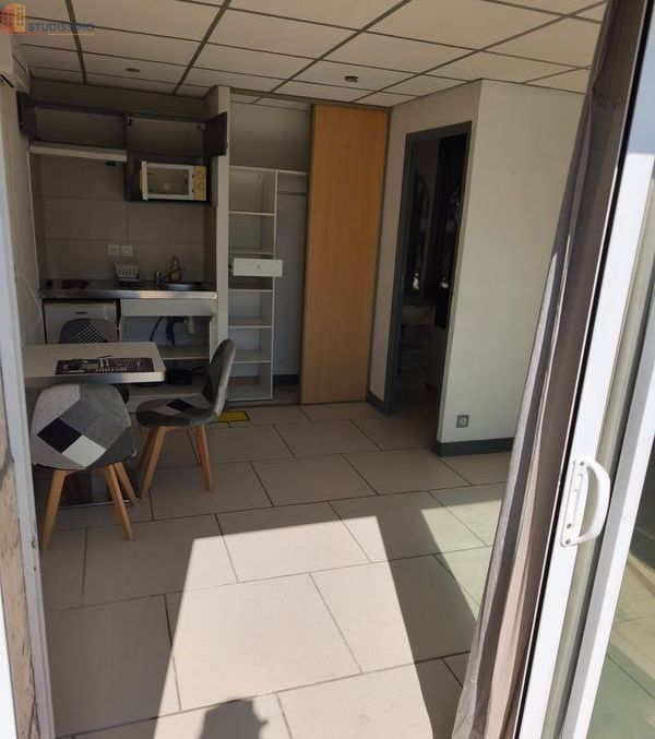 Studio meublé 18m² Arles 13200 - Meublé, DPE C - Photo 1