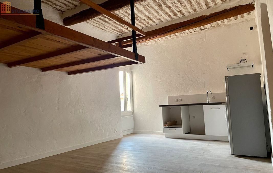 Studio à Venelles