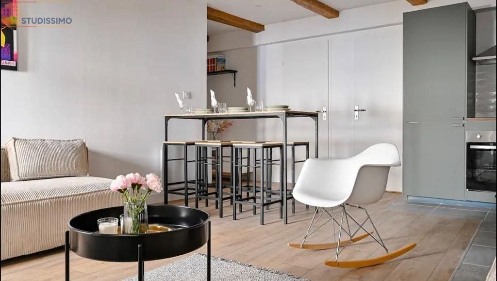 Studio 66m² Marseille 1er - Meublé, lumineux - Photo 1