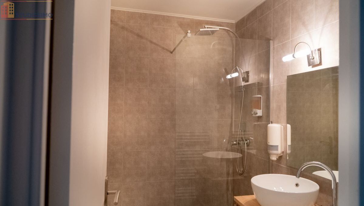 Studio meublé 27m² Marseille 1er - Proche Saint-Charles, lumineux - Photo 2