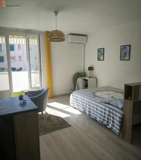 Studio meublé 32m² Cassis - Lumineux, 1er étage - Photo 2