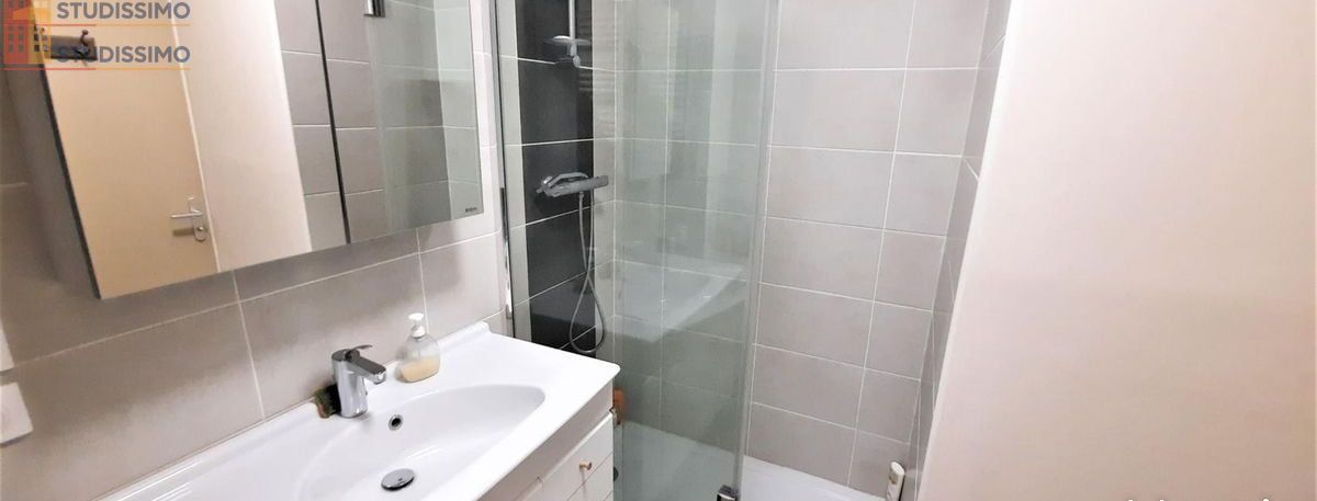 Studio meublé 27m² Marseille 6e - Lumineux, étage élevé - Photo 3