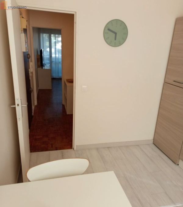 Studio meublé 24m² Marseille 11e - Meublé, lumineux - Photo 2