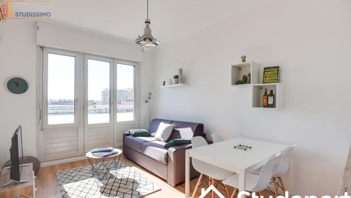 Studio meublé 12m² Marseille 3e - Lumineux, 7e étage - Photo 2