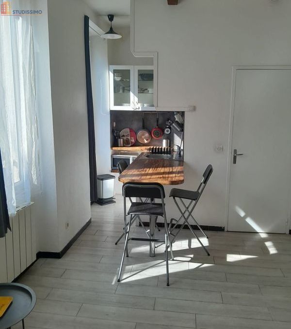 Studio meublé 25m² Marseille 5e - Pour étudiants, calme - Photo 9