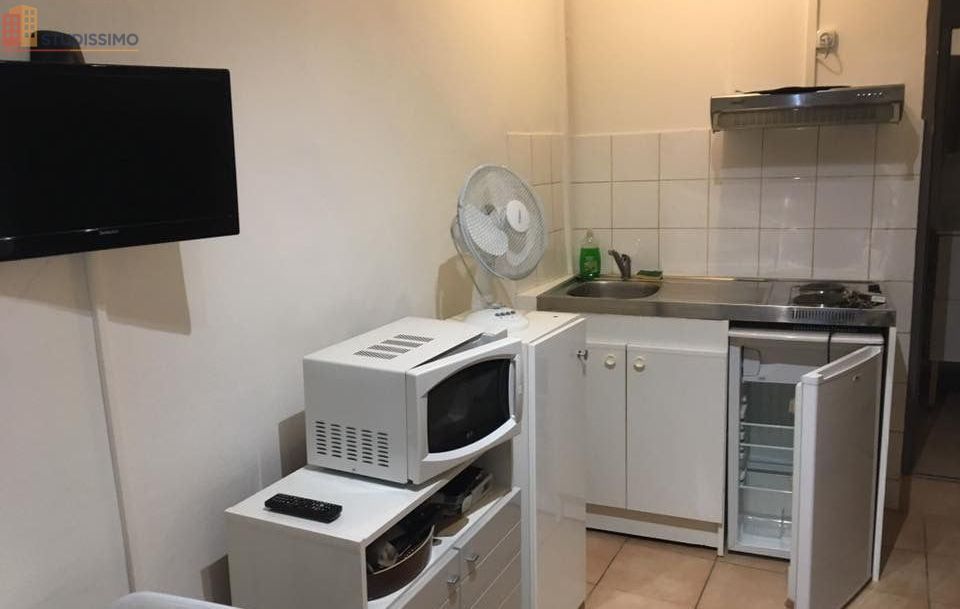 Studio meublé 12m² Martigues - Centre-ville, équipé - Photo 1