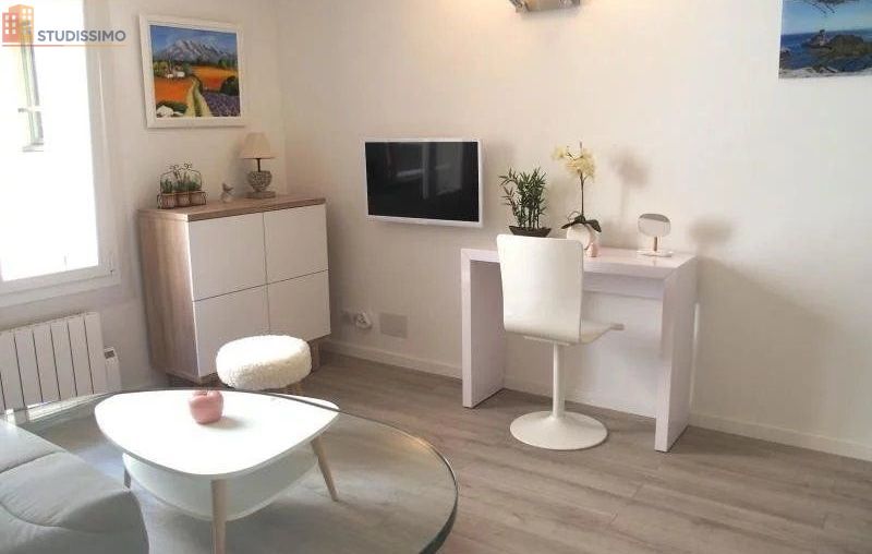 Studio meublé 19m² Aix-en-Provence 13100 - Meublé, 1er étage - Photo 1