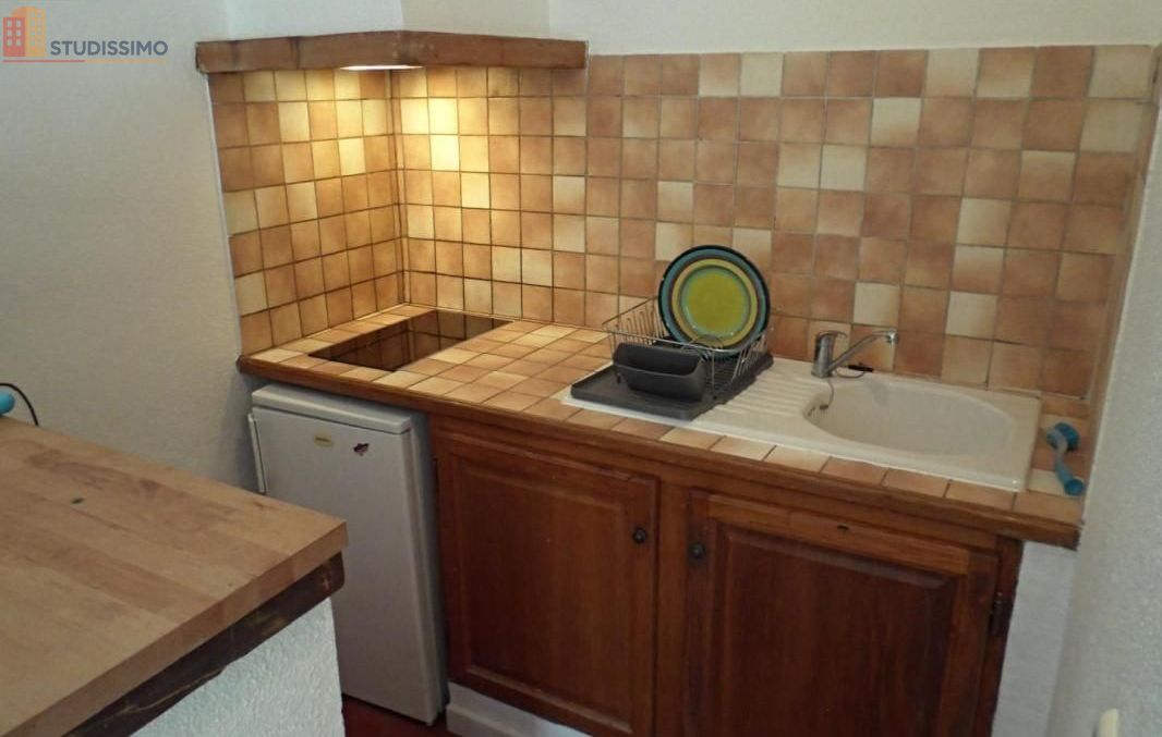 Studio meublé 20m² Aix-en-Provence - Meublé, 2e étage - Photo 1