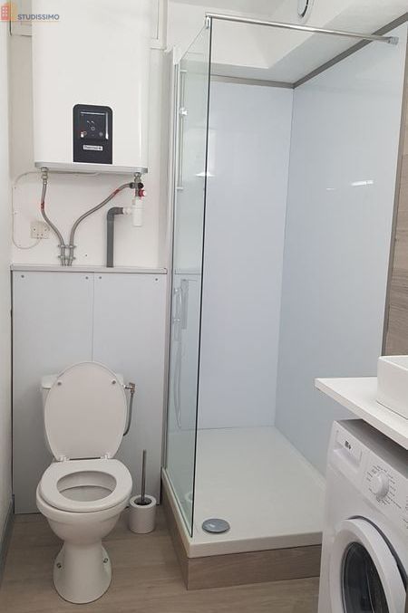 Studio meublé 20m² Marseille 3e - Proche gare Saint-Charles, lumineux - Photo 2