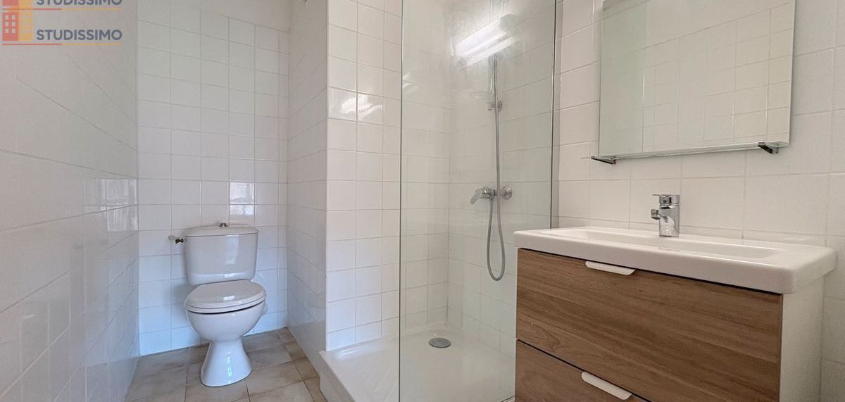 Studio 25m² Arles 13129 - Lumineux, DPE C - Photo 2