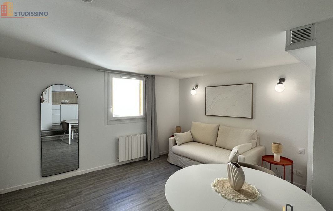 Studio meublé 23m² Aix-en-Provence - Lumineux, 3e étage - Photo 5