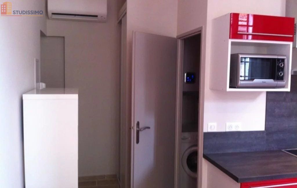 Studio meublé 19m² Arles - Meublé, DPE C - Photo 3
