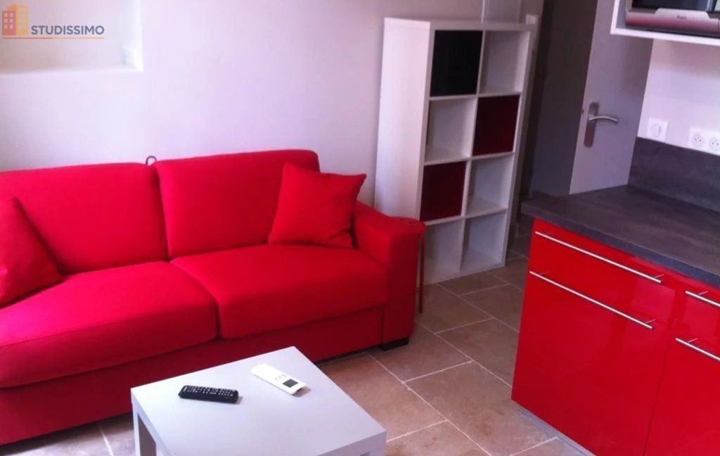 Studio meublé 19m² Arles - Meublé, DPE C - Photo 2