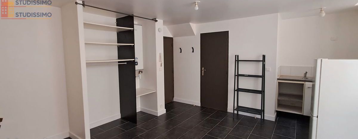 Studio meublé 27m² Marseille 5e - Cour privative, meublé - Photo 2