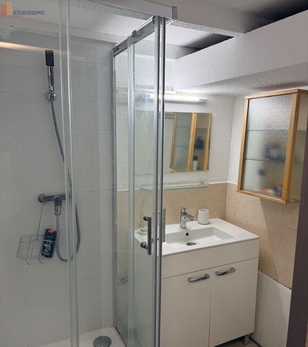 Studio meublé 23m² Aix-en-Provence centre - Meublé, 3e étage - Photo 4