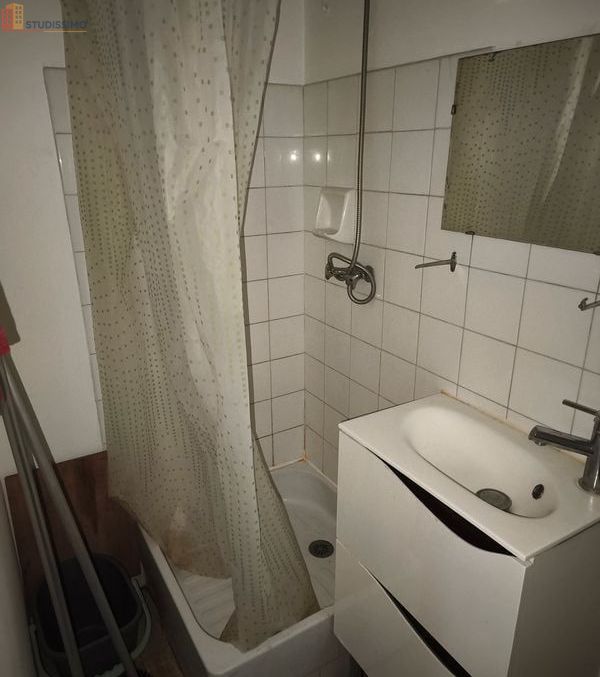 Studio meublé 16m² Aix-en-Provence 13100 - Meublé, 2e étage - Photo 1