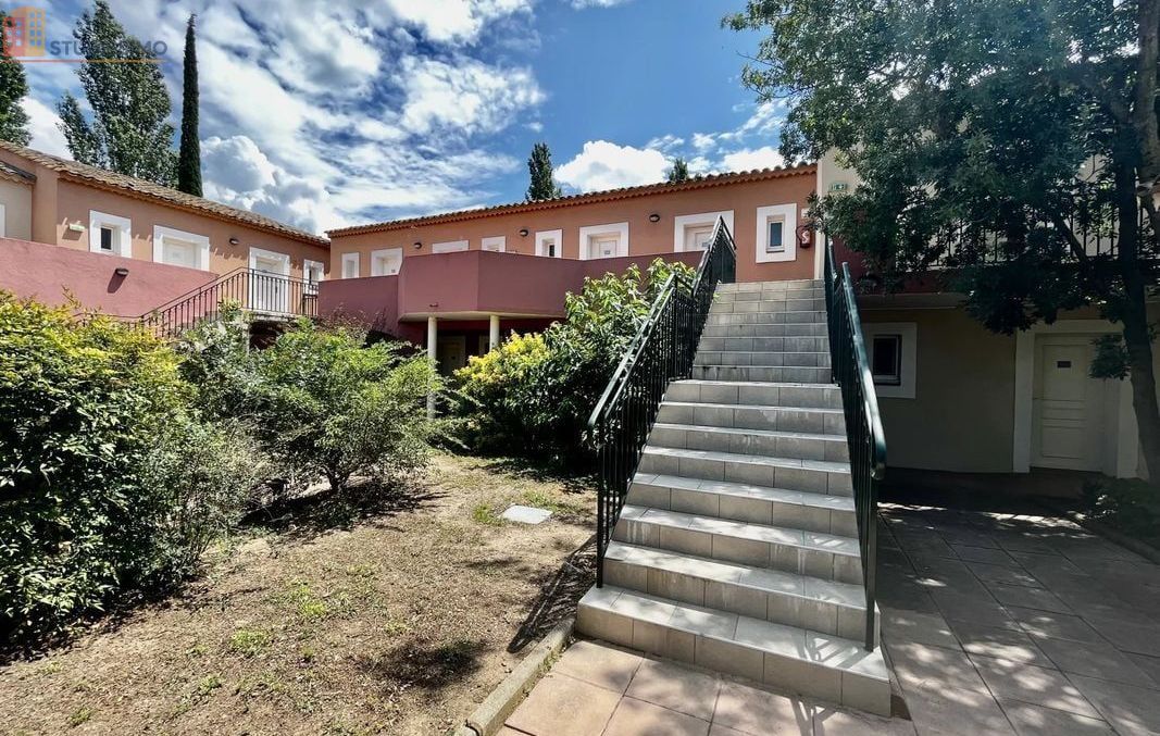 Studio meublé 23m² Arles - Meublé, 1er étage - Photo 6