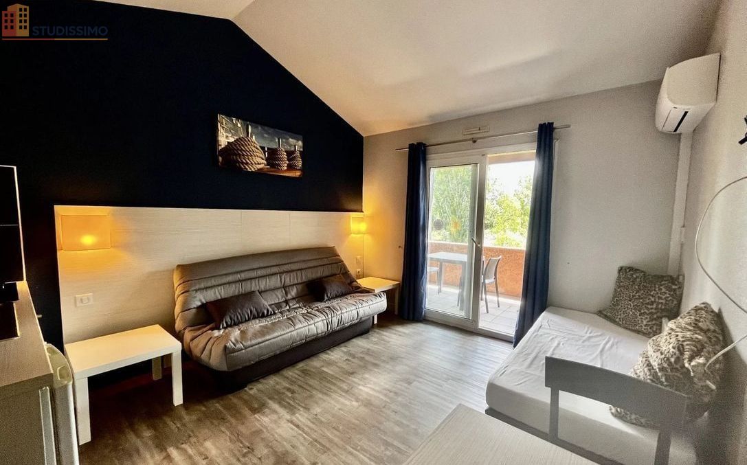 Studio meublé 23m² Arles - Meublé, 1er étage - Photo 4