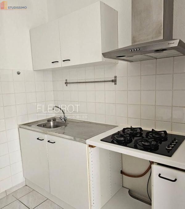 Studio 27m² La Ciotat - 1er étage, lumineux - Photo 8