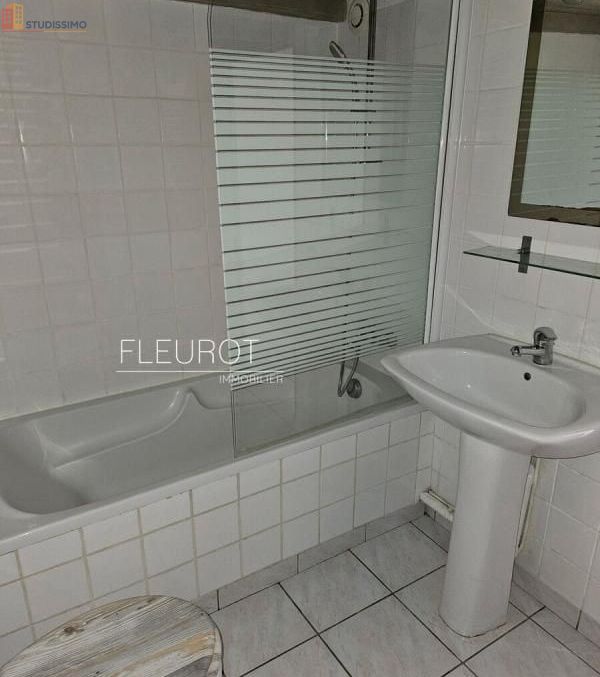 Studio 27m² La Ciotat - 1er étage, lumineux - Photo 4