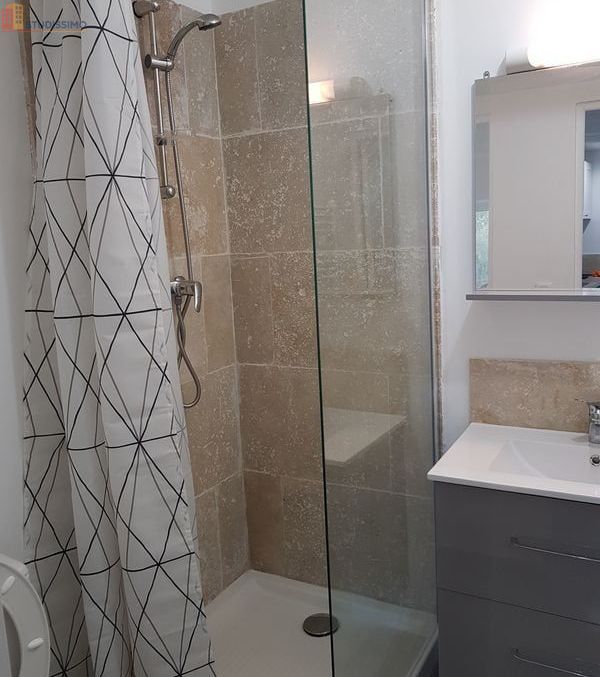 Studio 25m² Grans - Meublé, au cœur du village - Photo 2