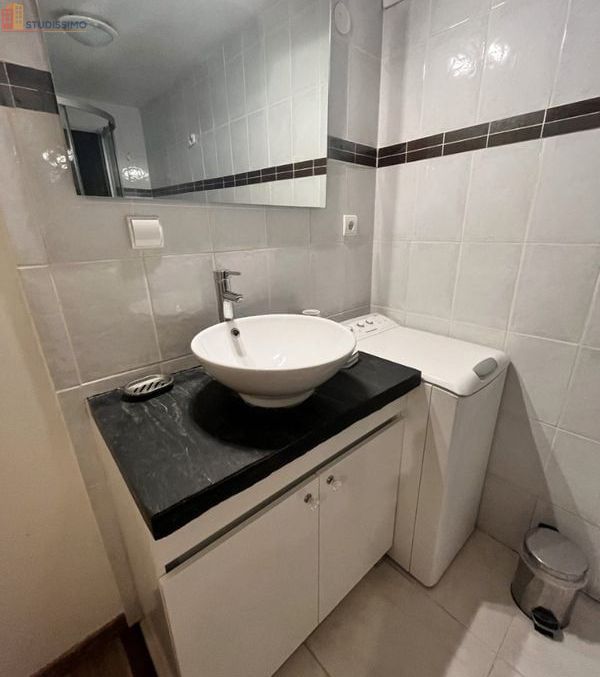 Studio meublé 24m² Narbonne - Meublé, DPE D - Photo 4