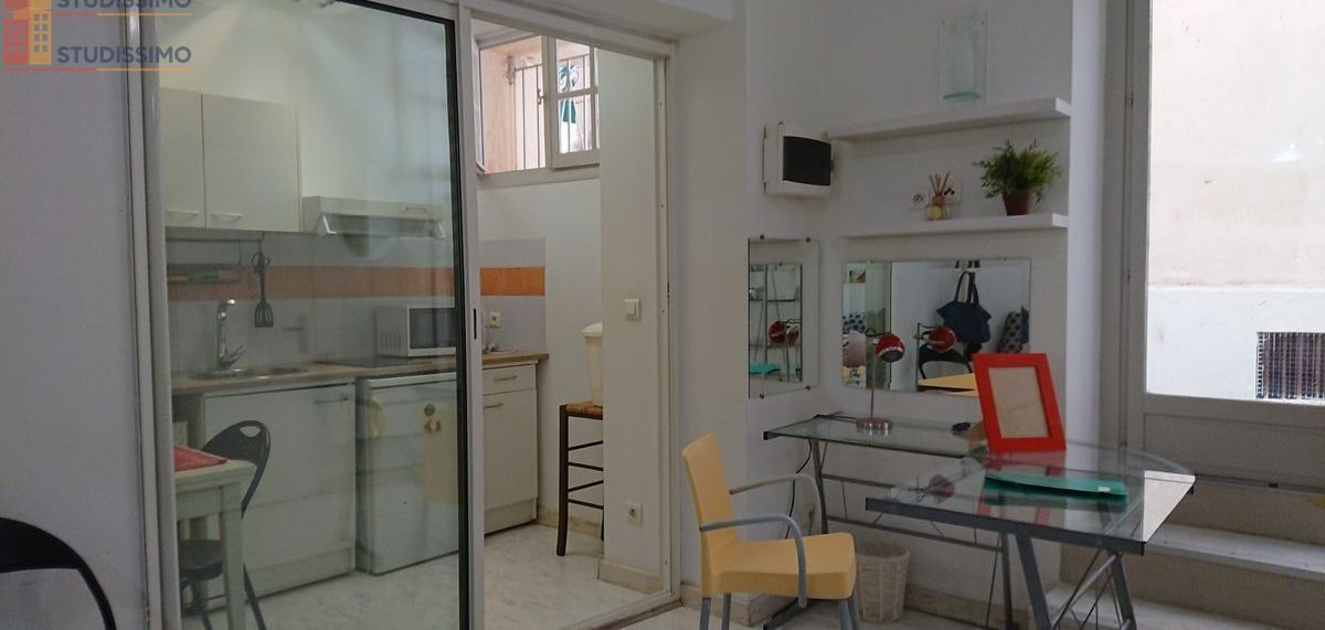 Studio meublé 20m² Aix-en-Provence centre - Proche IEP, prestations - Photo 1