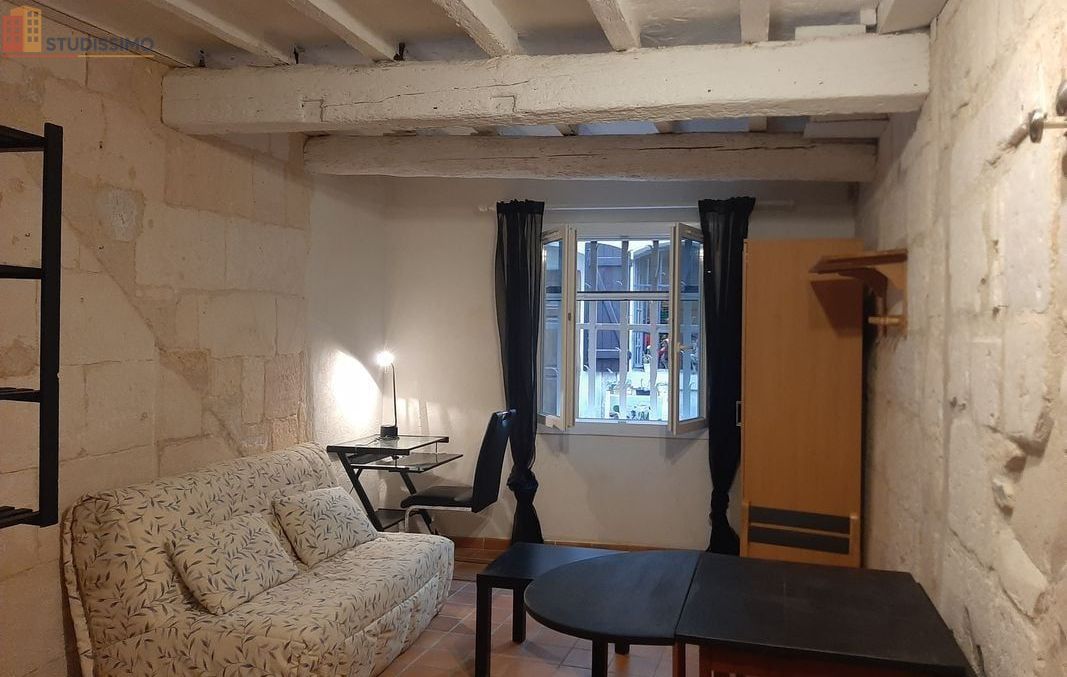 Studio meublé 24m² Arles 13200 - Calme, rue piétonne - Photo 1
