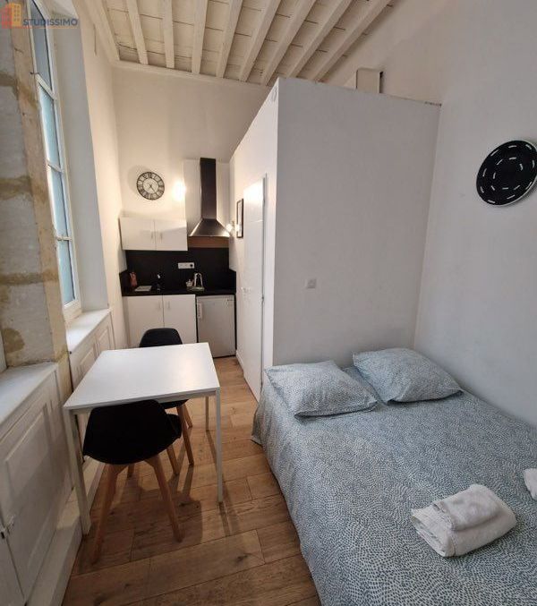 Studio meublé 15m² Arles centre ancien - Étudiant, calme - Photo 2