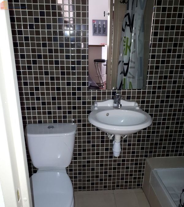 Studio meublé 18m² Aix-en-Provence centre - Quartier Cathédrale - Photo 1