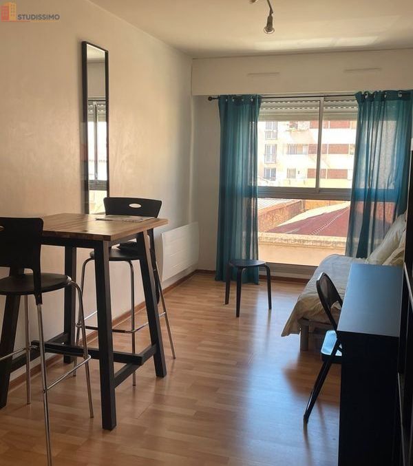 Studio meublé 28m² Marseille 7e - Vieux-Port, lumineux - Photo 1