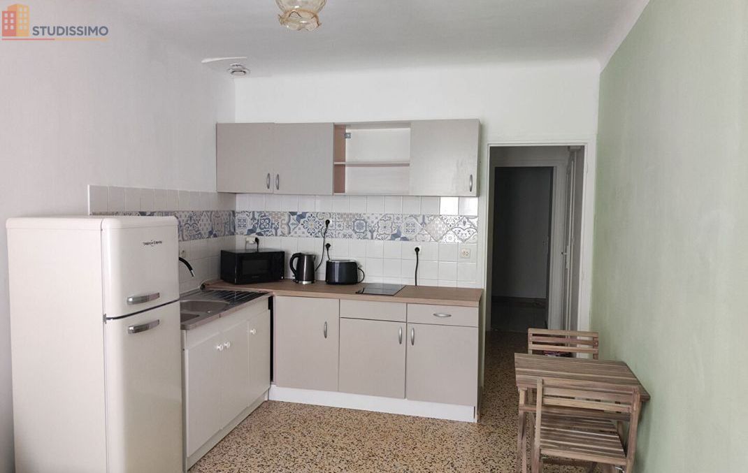 Studio meublé 32m² Port-la-Nouvelle - Meublé, DPE C - Photo 4