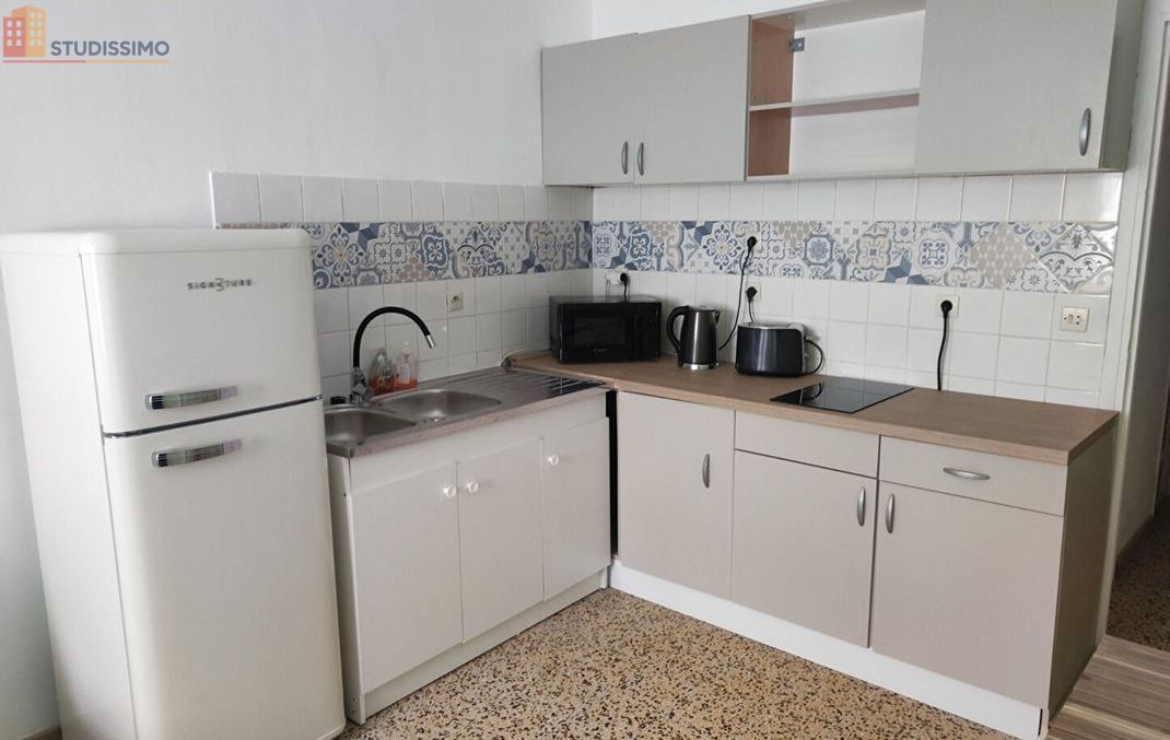 Studio meublé 32m² Port-la-Nouvelle - Meublé, DPE C - Photo 3