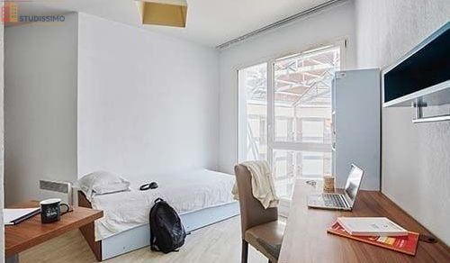 Studio meublé 17m² Marseille 1er centre - Résidence sécurisée, proche Lycée Thiers - Photo 2