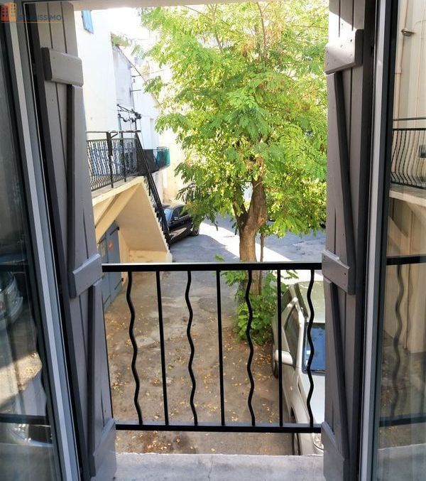 Studio meublé 18m² Trets 13530 - Balcon, meublé - Photo 1