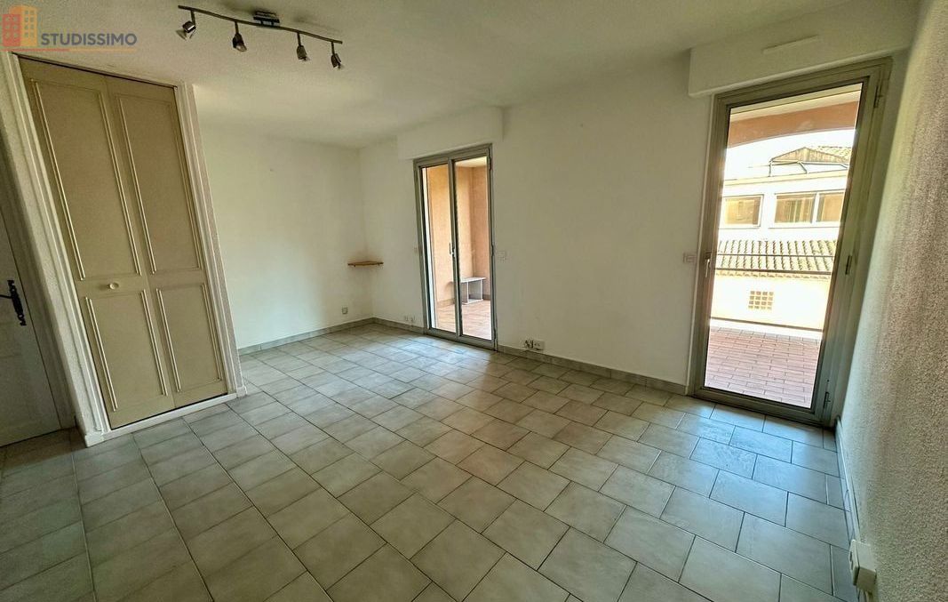 Studio 27m² Aix-en-Provence 13090 - Lumineux, calme - Photo 2