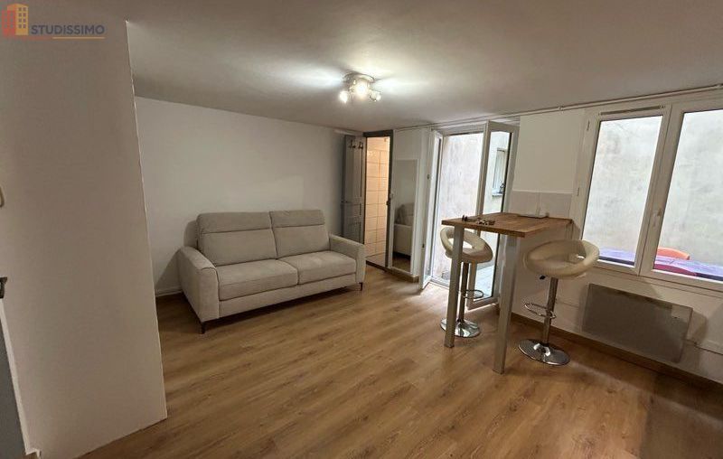 Studio meublé 21m² Narbonne - Meublé, avec cours - Photo 2