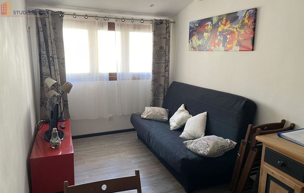 Studio meublé 21m² La Ciotat - Proche IUT, lumineux - Photo 1