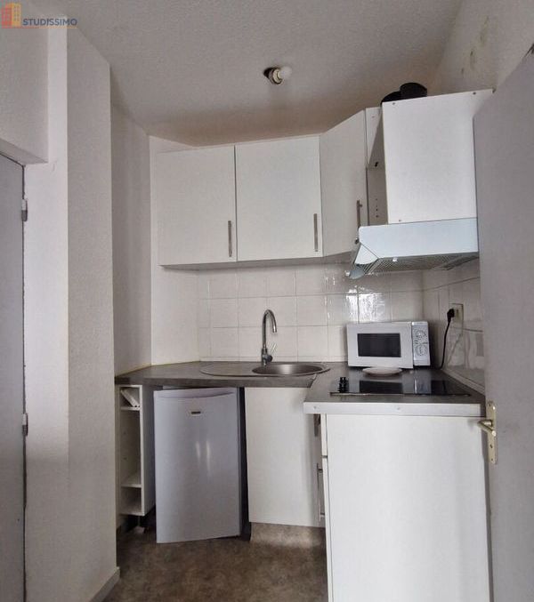 Studio meublé 16m² Port-la-Nouvelle - Meublé, DPE D - Photo 3